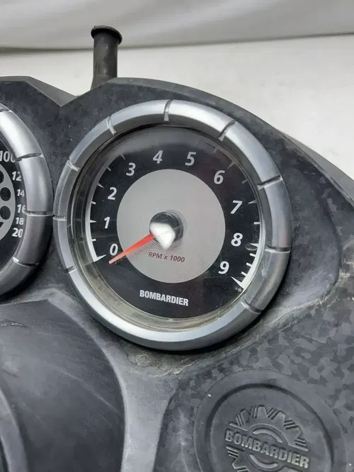 2004 04 Ski-doo Summit 800 Highmark 151" OEM NICE! Display Console Speedo Tacho