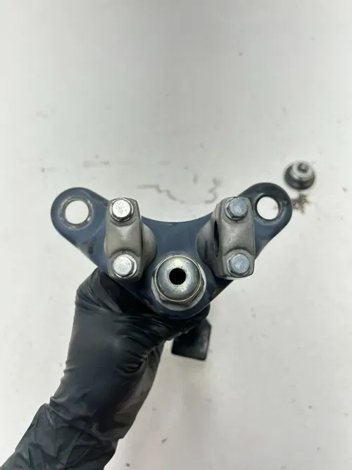 81 1981 Honda XR80 Xr 80 OEM GOOD THREADS! Triple Clamp Tree Upper Lower Clamps