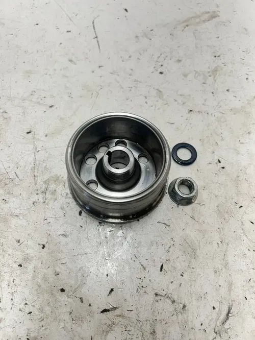 06 2006 Honda Crf 250 r CRF250R OEM GOOD Engine Flywheel Rotor Magneto Fly Wheel