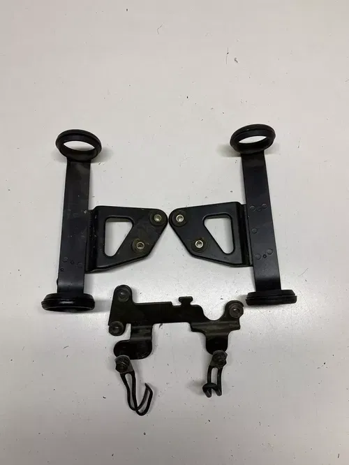 1991 91 Suzuki DR650D dr 650 s NICE Headlight Mount Fork Bar Speedo FREE SHIP