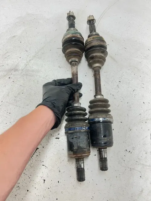 03 2003 Honda Foreman 450 TRX450FM OEM Set Front Axle Shaft L R CV Drive Nut