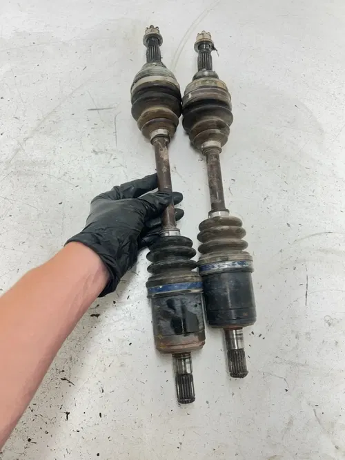 03 2003 Honda Foreman 450 TRX450FM OEM Set Front Axle Shaft L R CV Drive Nut