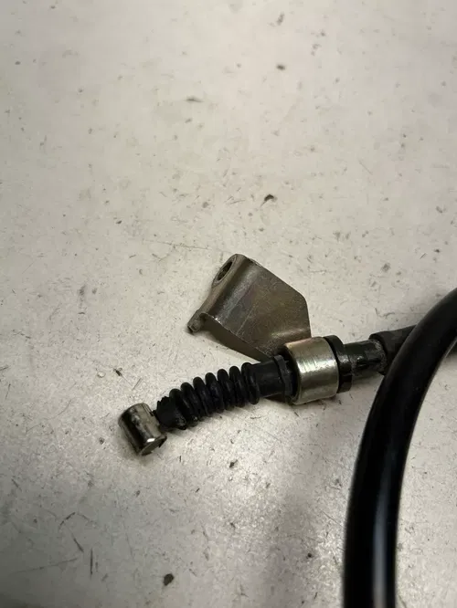 2006 06 Yamaha TTR125 L ttr 125 l NICE! Clutch Perch Lever Cable Mount GOOD CABL