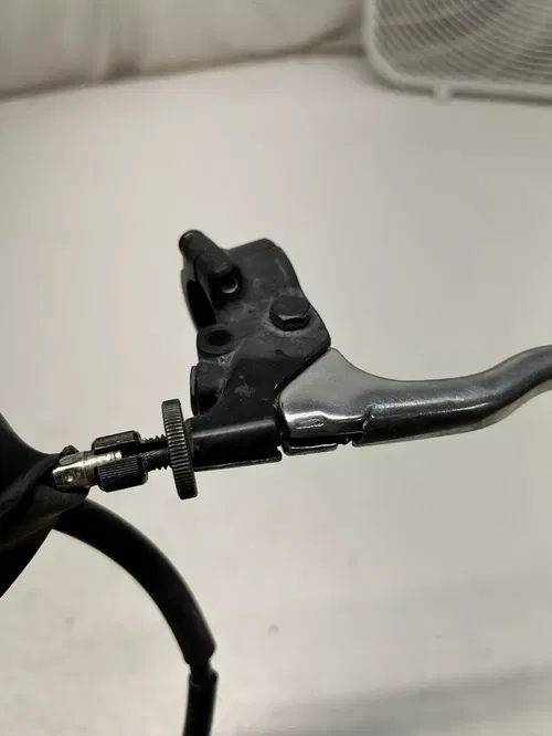 2006 06 Yamaha TTR125 L ttr 125 l NICE! Clutch Perch Lever Cable Mount GOOD CABL
