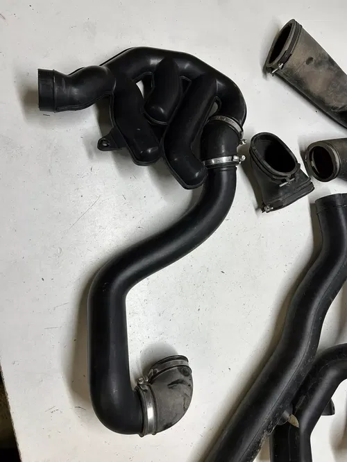 2016 16 Arctic Cat 700 HDX XT CREW LOT Breather Tuber Clutch Intake Snorkel Boot