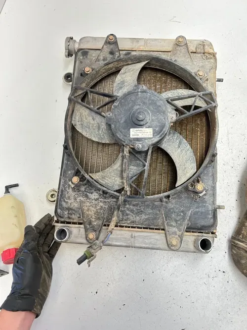 10 2010 Polaris Ranger 800 XP 4x4 OEM GOOD Radiator Rad Fan Assembly Tubes Tank