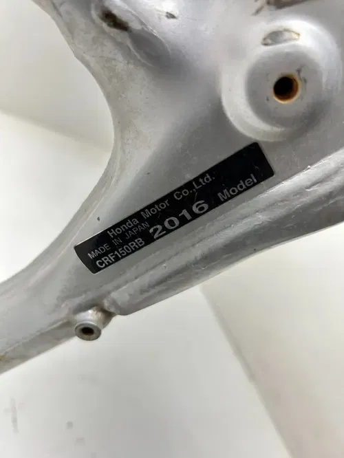 16 2016 HONDA CRF 150R CRF 150RB crf150r OEM Main Frame Body Chassis BOS! READ