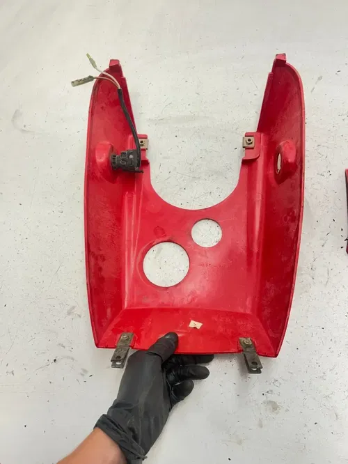 02 2002 Kawasaki Bayou 220 KLF220 2x4 OEM Fender Plastics Tank Cover Hood Key