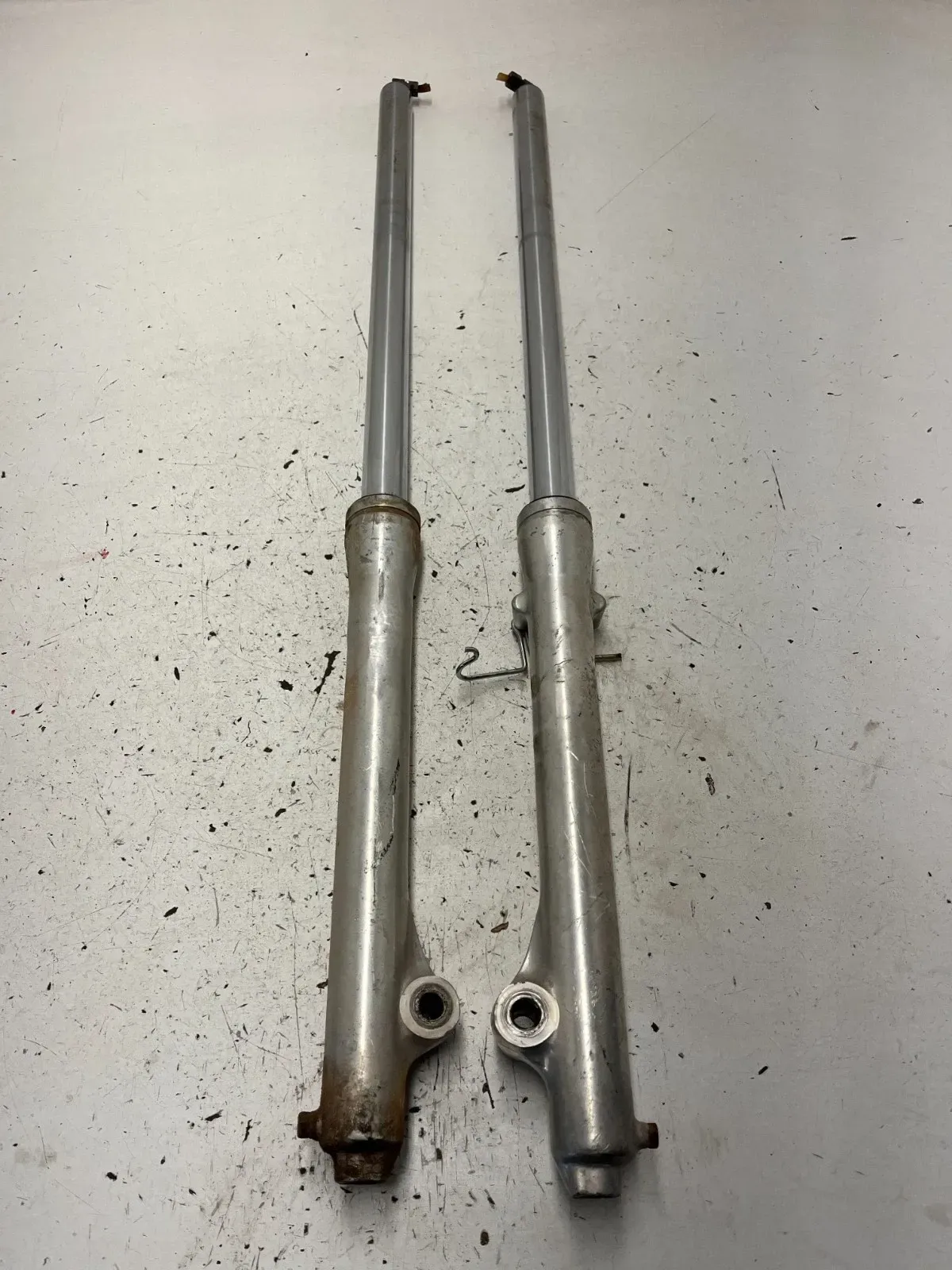 79 1979 Honda XR185 Xr 185 OEM Front Fork Forks Suspension Shock Tube READ