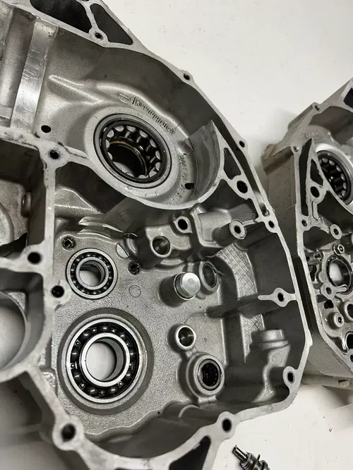 2008 08 KTM 250 XC-FW xcfw OEM Crankcase Case Cases L R Engine Motor READ DESCRI