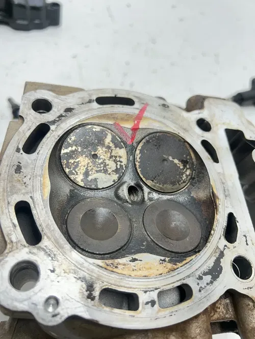24 2024 Can-Am HD10 Defender Commander OEM Front Rear Cylinder Head Cam Rocker ￼