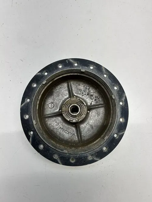 1981 81 HONDA XL250S xl 250 s  Front Wheel  Hub Spoke Mount Drum Brake