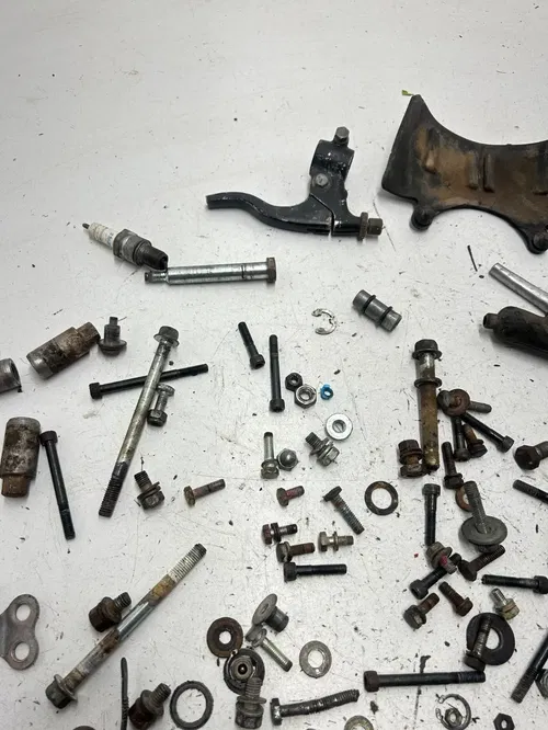 79 1979 Yamaha IT175F It 175 f OEM LOT Bolt Mount Nut Washer Bolts Lever Clamps