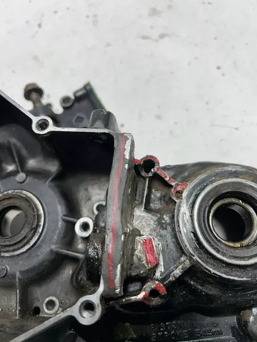 1994 94 Honda CR125R Cr 125 r OEM DAMAGE! Left Crankcase Case Engine Motor