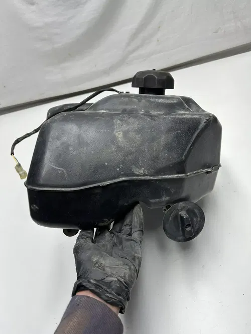2005 05 Honda Rincon TRX 650 FA Trx650 OEM Gas Tank Fuel Cell Cap GOOD THREADS!