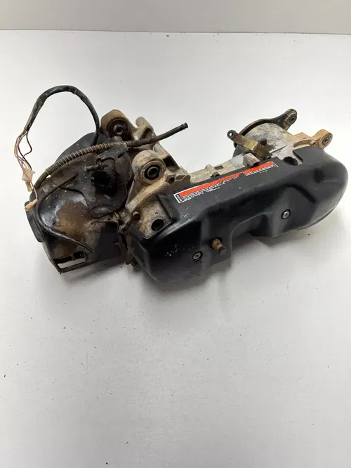 02 2002 Polaris scrambler 90 2x4 2T OEM Complete Engine Motor Cases Crank Shaft