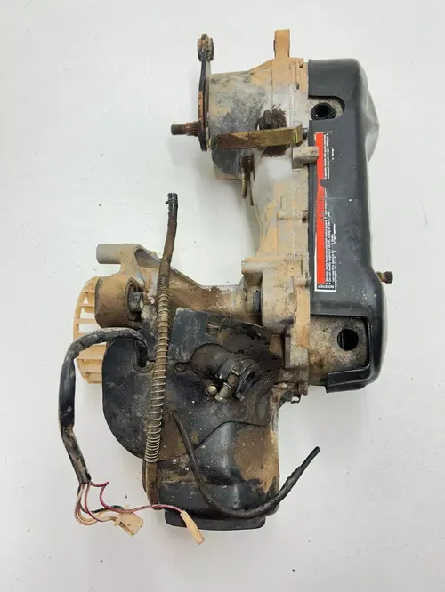 02 2002 Polaris scrambler 90 2x4 2T OEM Complete Engine Motor Cases Crank Shaft