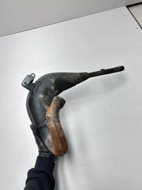 1994 94 Honda CR80R Cr 80 r OEM Exhaust Pipe Header Expansion Chamber Guard READ