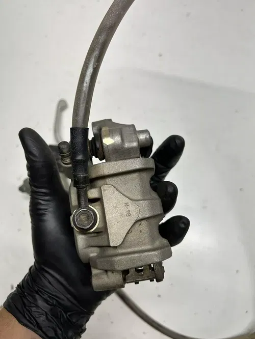 2002 02 Honda CRF450R Crf 450 r OEM GOOD! Front Brake Caliper Master Cyl Line