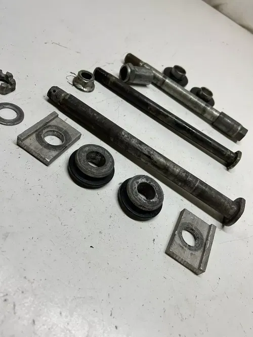 1997 97 kawasaki kx125 KX 125 -K LOT front rear back axle shaft bolt pivot space