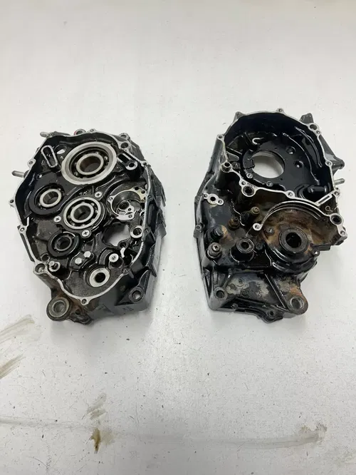 85 1985 Yamaha XT600 Xt 600 OEM GOOD! Case Cases Crankcase Engine Motor L R