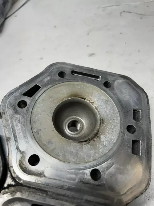 2004 04 Ski-doo Summit 800 Highmark 151" OEM Cylinder Head Cap Dome Plug