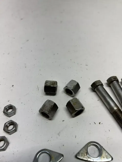 1982 82 HARLEY SHOVELHEAD LOWRIDER STURGIS FXB OEM Front Cylinder Head Bolt Nut