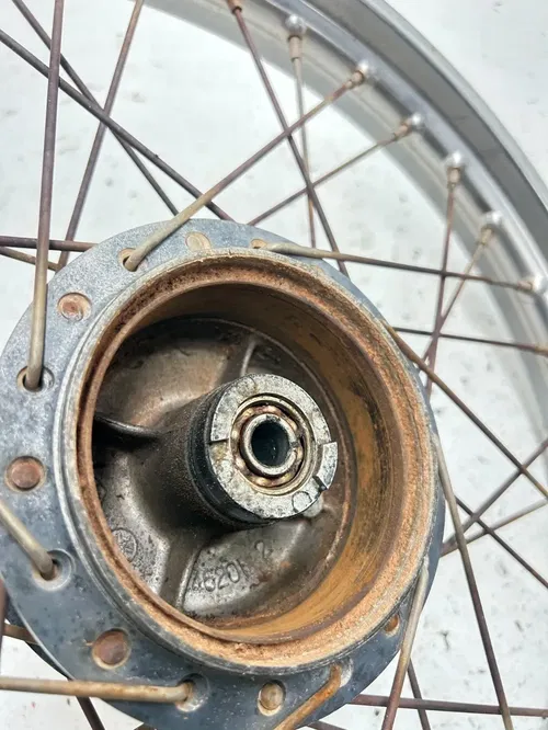 78 1978 Yamaha YZ80E Yz 80 E OEM Front Wheel Rim Hub 16X1.4 SLIGHT WOBBLE