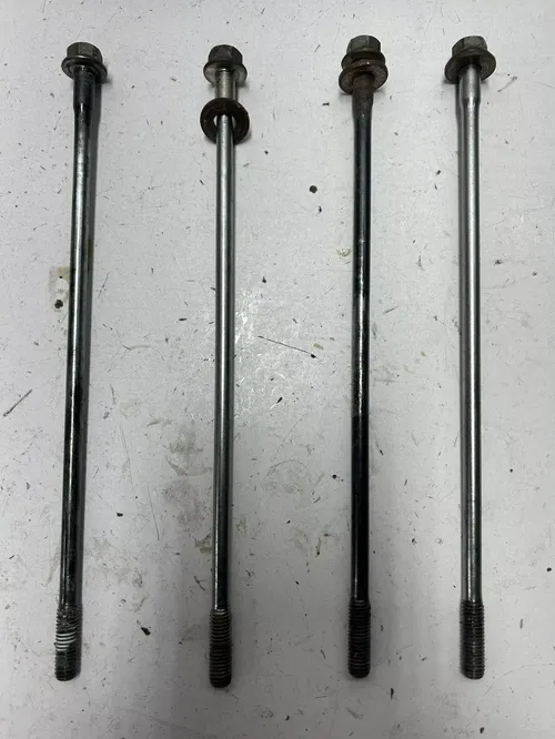 1985 85 Yamaha Big Wheel 200 BW200 OEM Cylinder Head Stud Bolt Cam Chain Guide