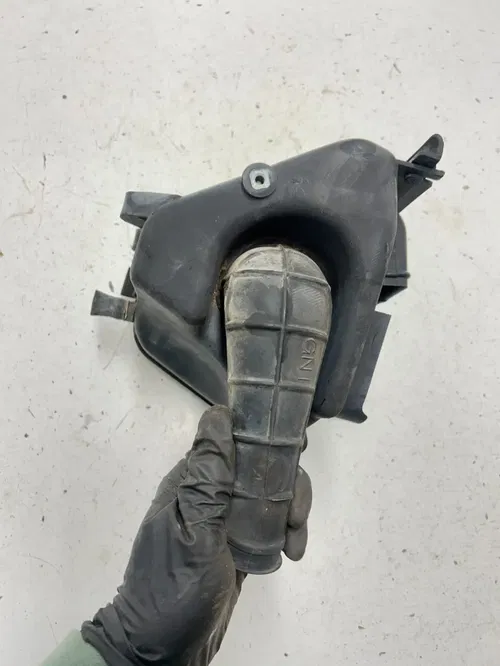 88 1988 Honda XR80R Xr 80 R OEM LOT Air Box Filter Intake Airbox Lid Boot Strap