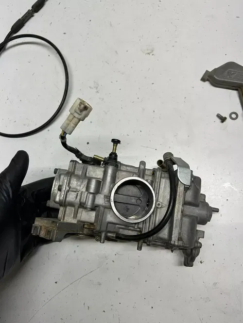 2006 06 Kawasaki Kx450f KX 450 F OEM Carb Carburetor Bowl Slide Jet CR Flat