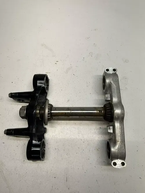 1988 88 Yamaha YZ250 yz 250 Triple Clamp Tree Upper Lower Clamps GOOD THREADS