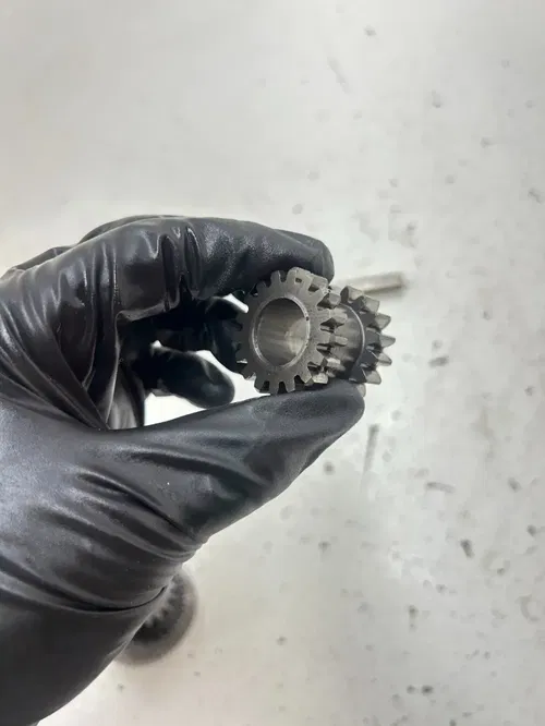 05 2005 Yamaha YFZ450R Yfz 450 r OEM Starter Reduction Gear Shaft Bearing