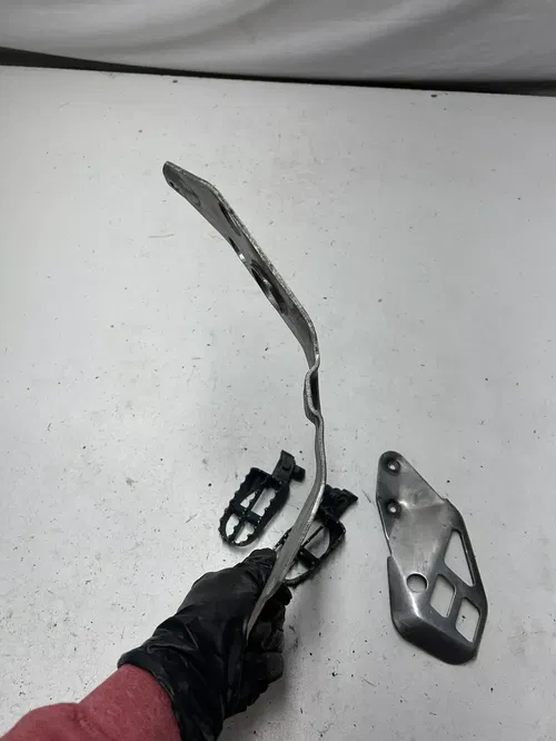 1998 98 YAMAHA WR400F Wr 400 f OEM LOT Skid Plate Foot Pegs Cover Brake Guard