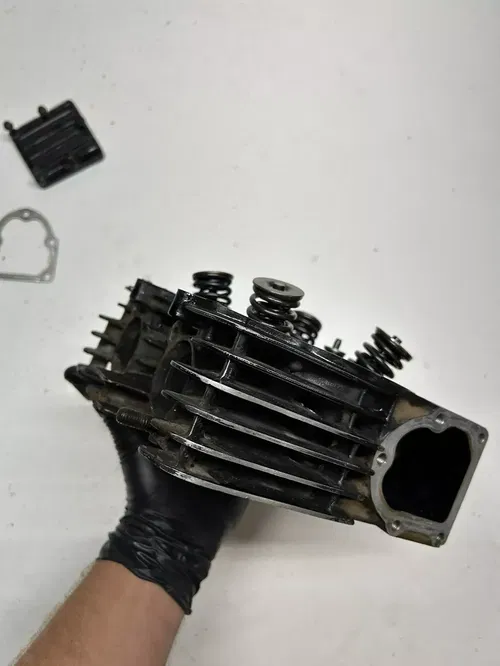 1983 83 Honda XR500R Xr 500 R xr OEM GOOD! Cylinder Head Valves Decomp 5 Valve