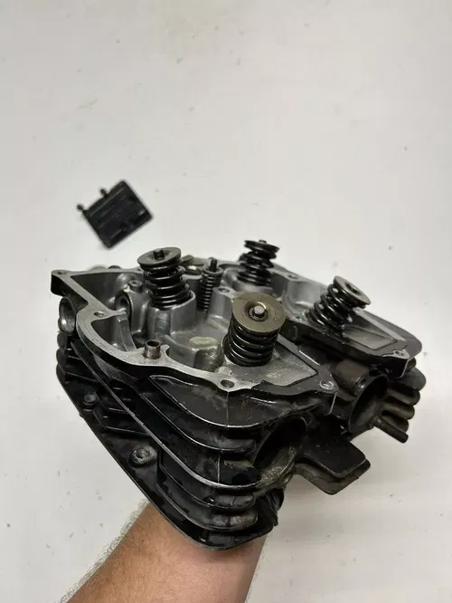 1983 83 Honda XR500R Xr 500 R xr OEM GOOD! Cylinder Head Valves Decomp 5 Valve