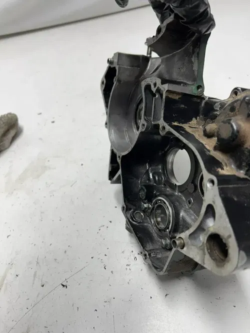 1994 94 Honda CR125R Cr 125 r OEM Right Side Crank Case Engine Motor