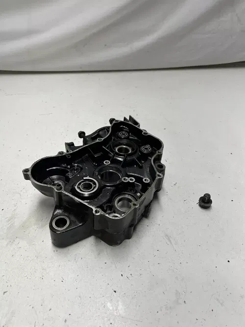1994 94 Honda CR125R Cr 125 r OEM Right Side Crank Case Engine Motor