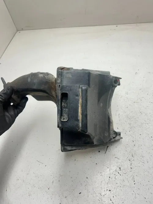 03 2003 Honda CR250R Cr 250 r 2 Stroke OEM Airbox Air Box Intake Filter Housing