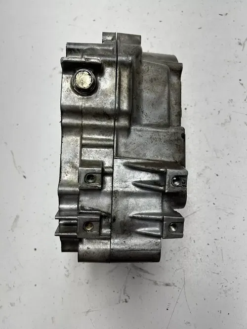 2006 06 Honda Crf80f CRF 80 F OEM DAMAGE! Crankcase Cases Case Engine Motor