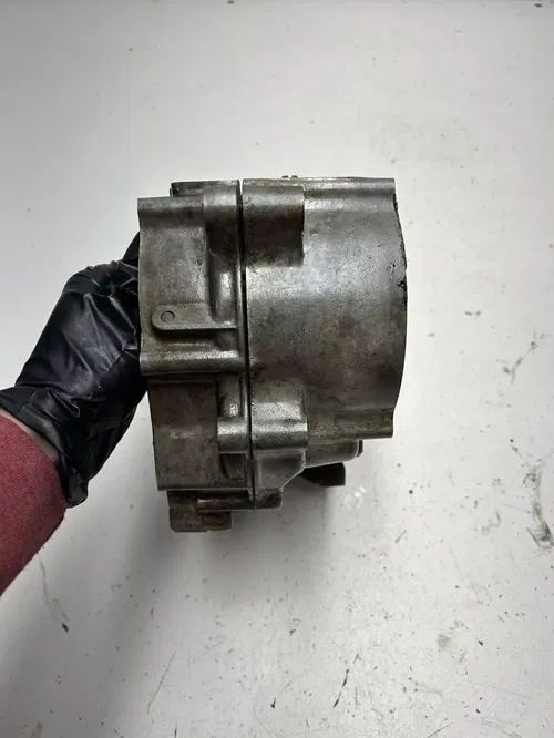 2006 06 Honda Crf80f CRF 80 F OEM DAMAGE! Crankcase Cases Case Engine Motor