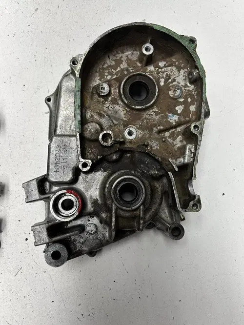 2006 06 Honda Crf80f CRF 80 F OEM DAMAGE! Crankcase Cases Case Engine Motor