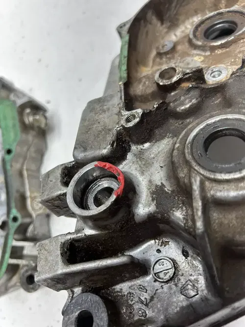 2006 06 Honda Crf80f CRF 80 F OEM DAMAGE! Crankcase Cases Case Engine Motor