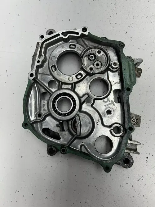 2006 06 Honda Crf80f CRF 80 F OEM DAMAGE! Crankcase Cases Case Engine Motor