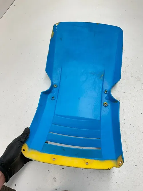 84 1984 Yamaha Tri Moto 225 DX YTM225DXL OEM Front Fender Plastic Splash Guard