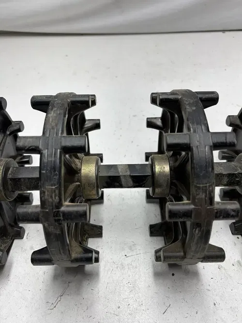 2004 04 Ski-doo Summit 800 Highmark 151" OEM Track Drive Shaft Cogs Wheel Tooth