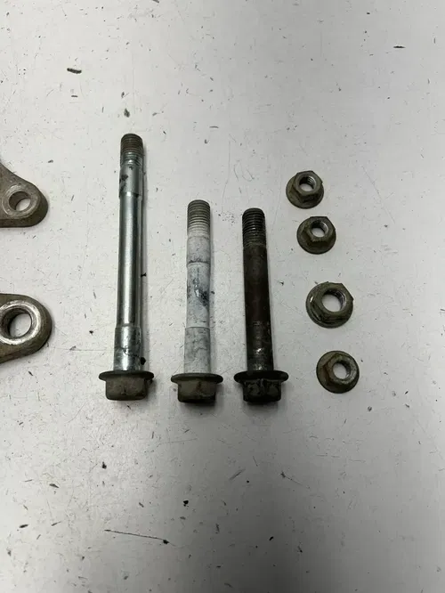 85 1985 Honda XR350R xr 350 r OEM LOT Engine Motor Mount Support Hanger Bolt