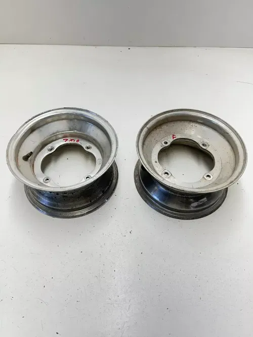 2001 01 Polaris Scrambler 400 2x4 ITP STRAIGHT! Front Wheels Rim Wheel Rims 10x5