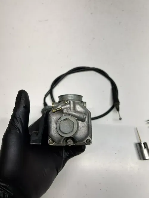 1983 83 HONDA XR200R xr 200 r OEM Carb Carburetor Bowl Float Slide Cable DIRTY!