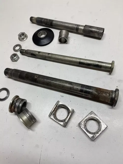 08 2008 Honda CRF450R CRF 450 R Front Rear Back Axle Bolt Spacer Swing Arm